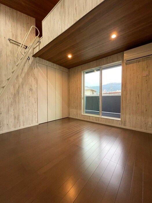 物件内観写真6　(居室)