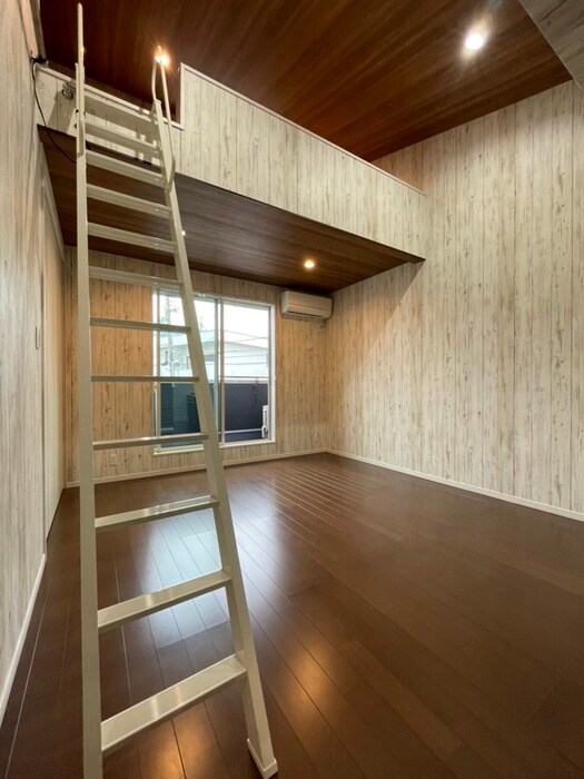 物件内観写真7　(居室)