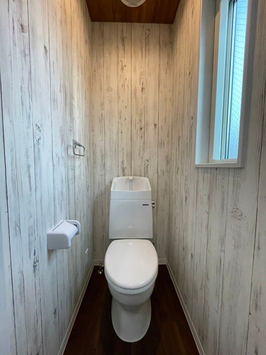 物件内観写真15　(トイレ)