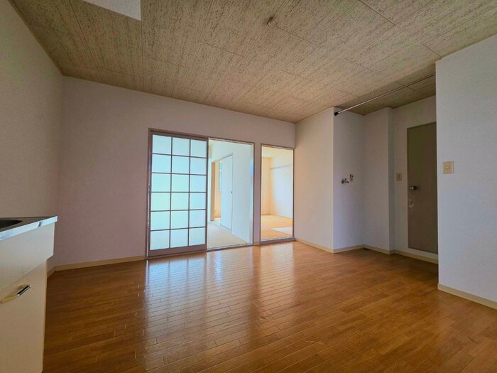 物件内観写真12　(居室)