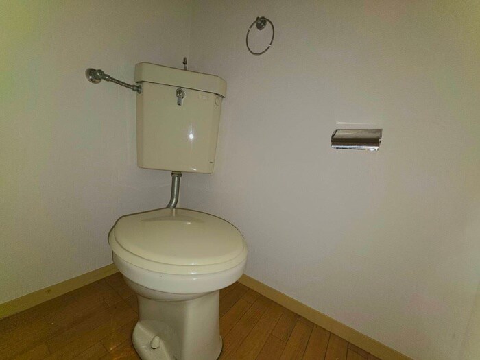 物件内観写真17　(トイレ)