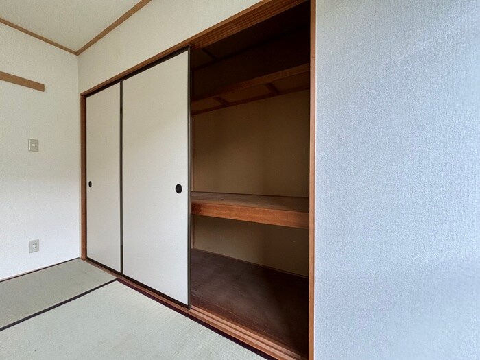 物件内観写真22　(収納)