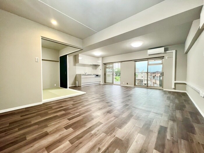 物件内観写真7　(居室)