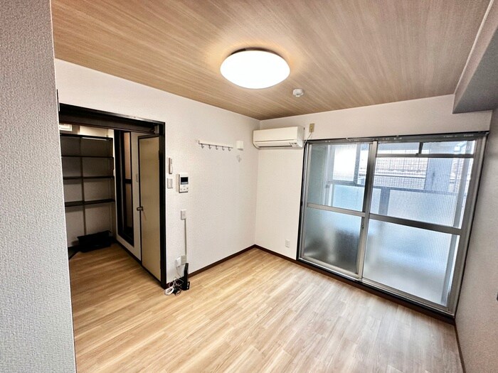 物件内観写真7　(居室)