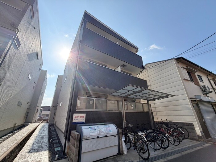 物件外観写真6　(外観写真)