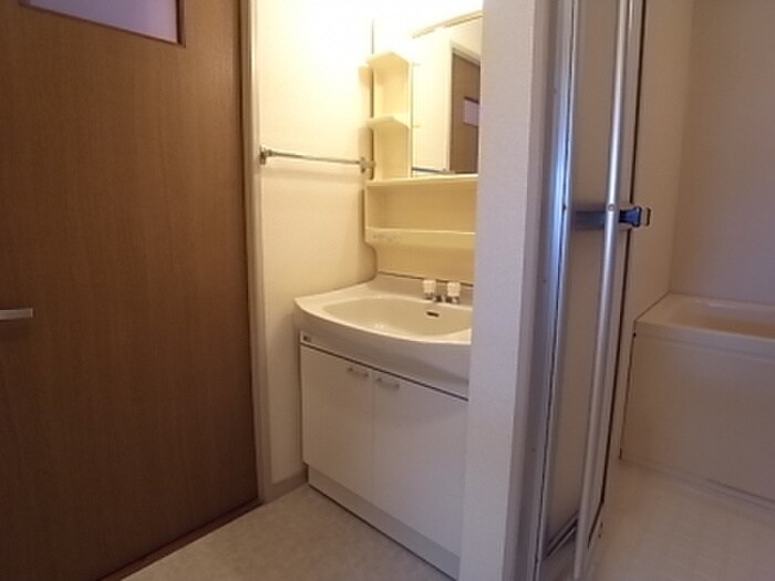 物件内観写真11　(洗面)