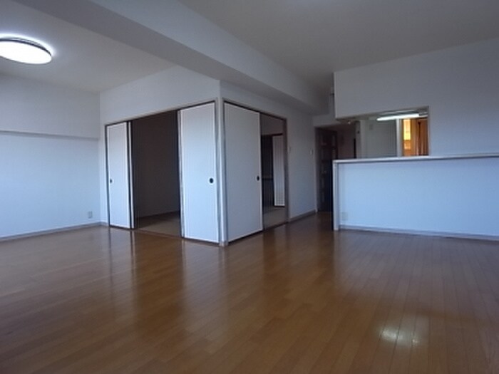 物件内観写真19　(居室)