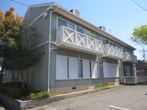 ハイツ竜が岡Ｂ棟外観写真