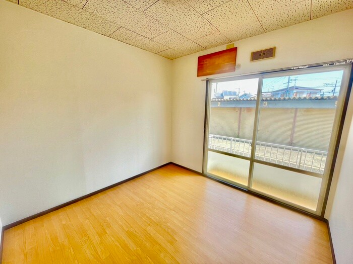 物件内観写真7　(居室)