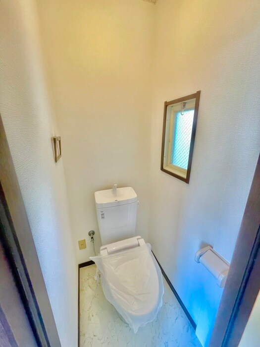 物件内観写真14　(トイレ)