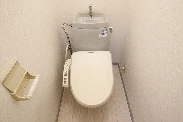 物件内観写真10　(トイレ)