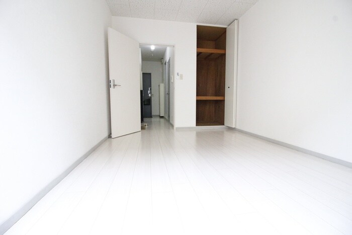 物件内観写真14　(居室)