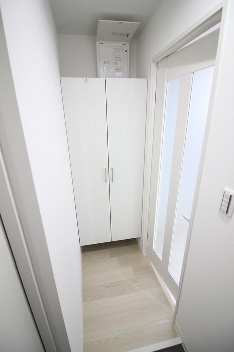 物件内観写真18　(廊下)