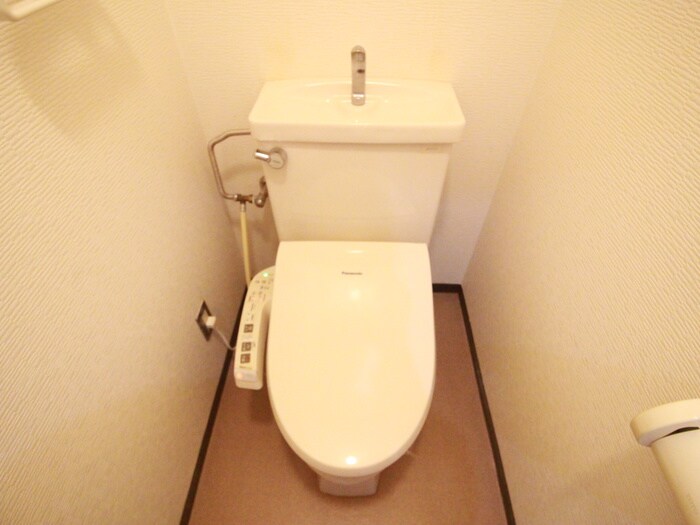 物件内観写真11　(トイレ)