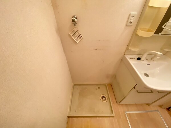 洗濯機置場