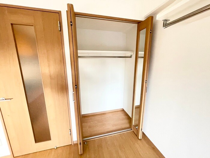 物件内観写真12　(収納)