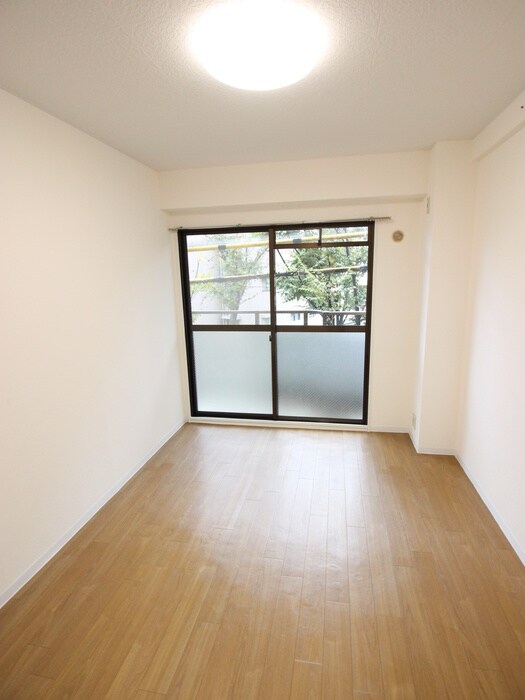 物件内観写真18　(居室)