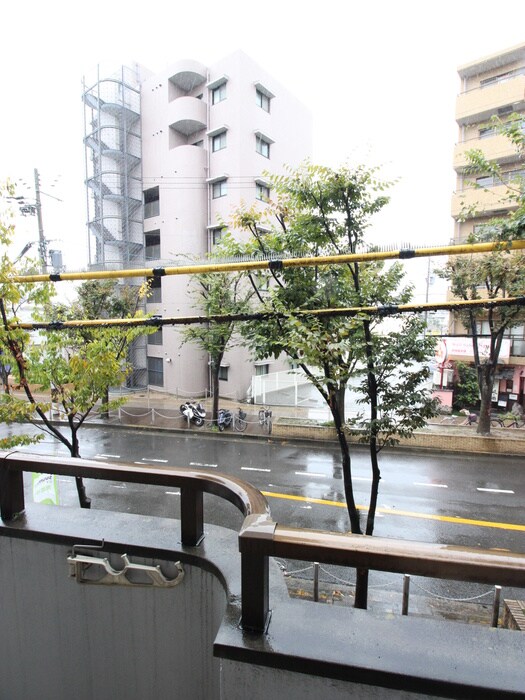 物件内観写真22　(室内からの展望)