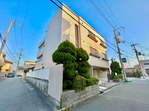 ベルデ中山外観写真