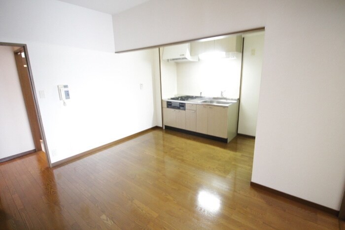 物件内観写真10　(内観写真)