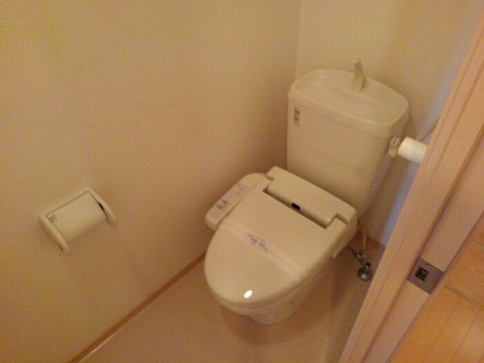 物件内観写真7　(トイレ)