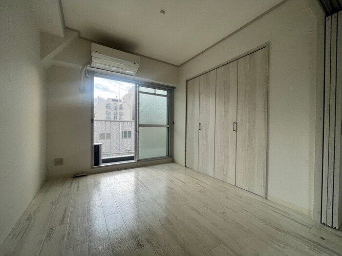 物件内観写真8　(居室)