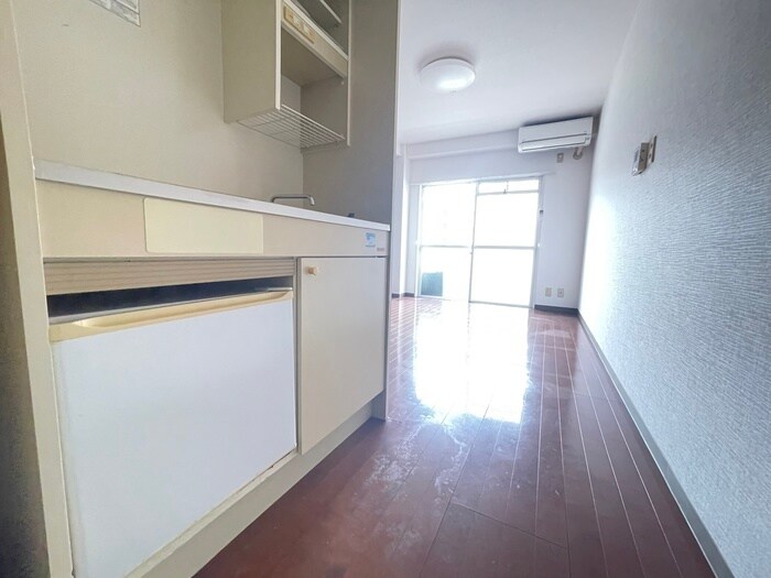 物件内観写真16　(廊下)