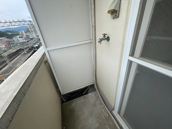 物件内観写真20　(洗濯機置場)