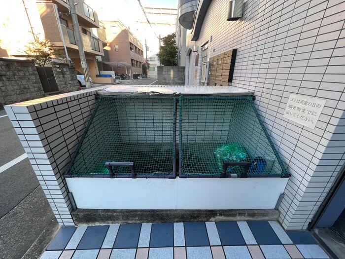 物件外観写真6　(建物設備)