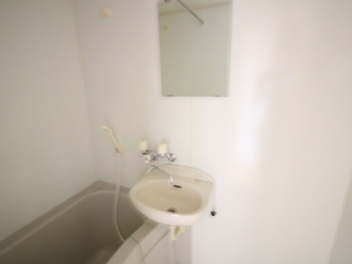 物件内観写真10　(洗面)