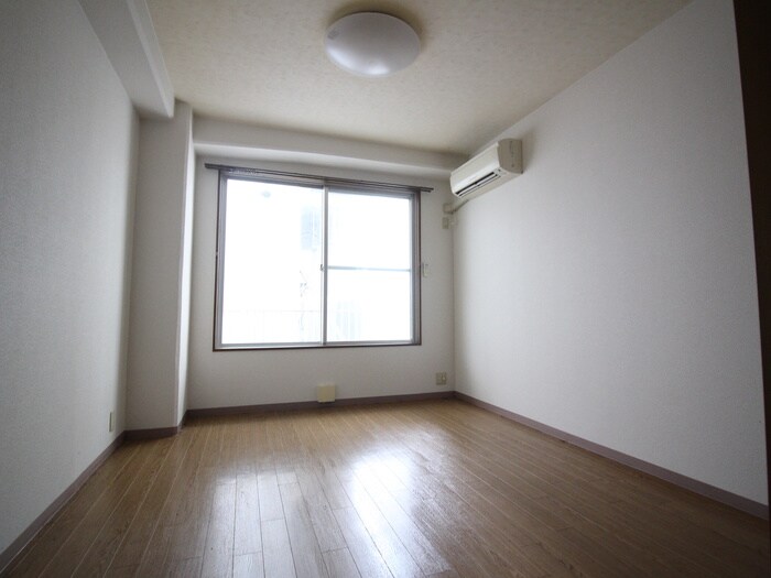 物件内観写真14　(居室)