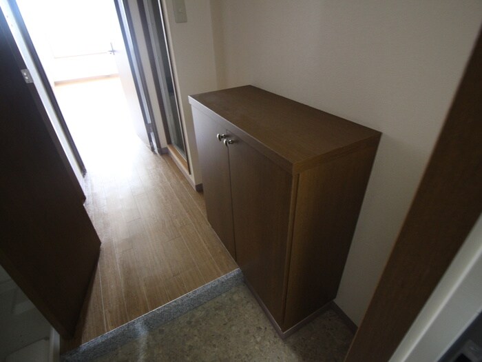 物件内観写真18　(靴箱)