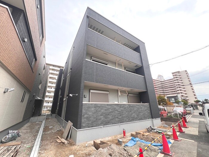 物件外観写真2　(外観写真)