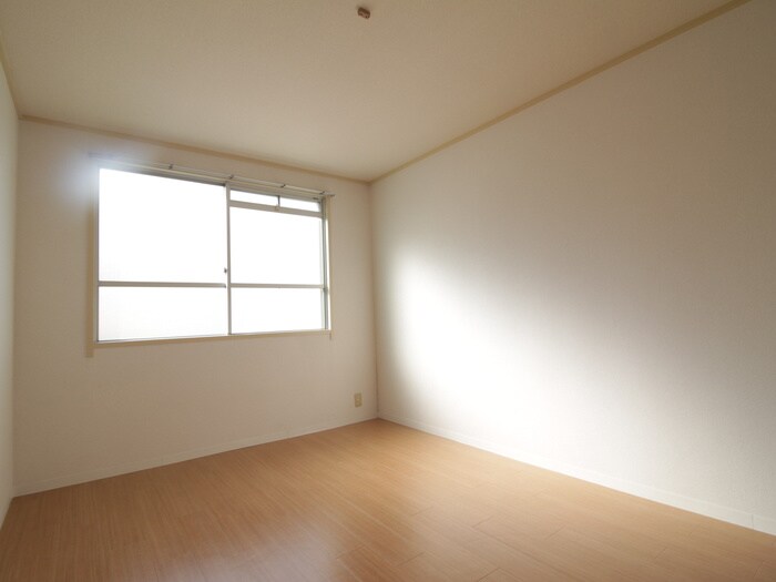 物件内観写真18　(居室)