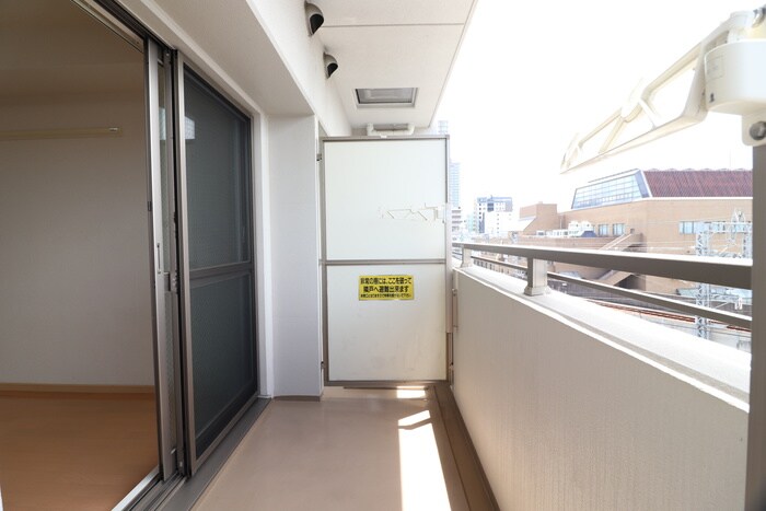 クラシェス尼崎のベランダ・バルコニー