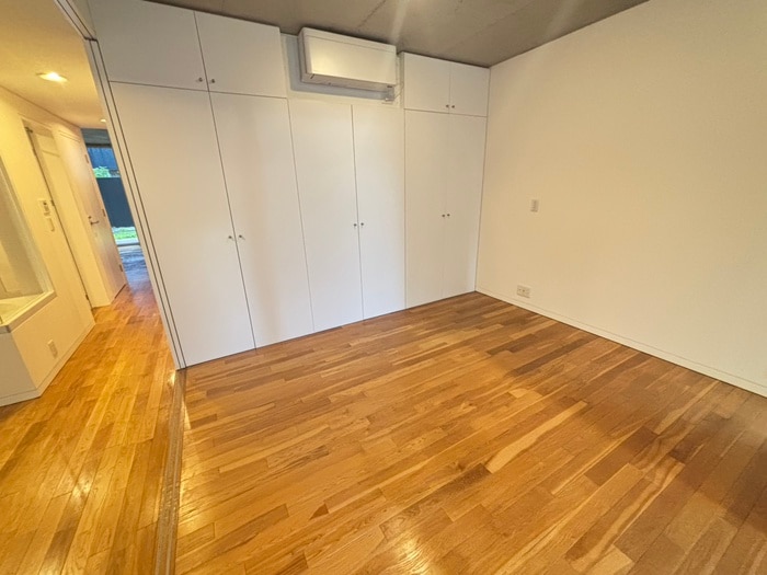 物件内観写真6　(居室)