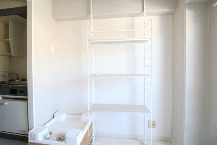 物件内観写真13　(収納)