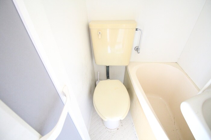 物件内観写真15　(トイレ)