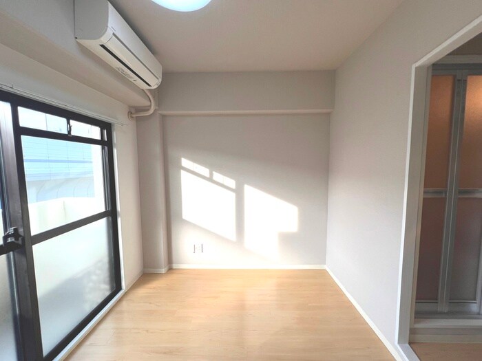 物件内観写真17　(居室)