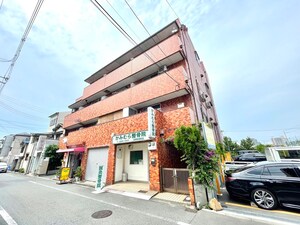 ルネッサンスFUJI外観写真