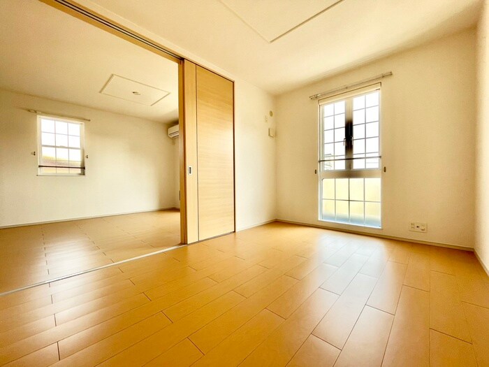 物件内観写真9　(居室)