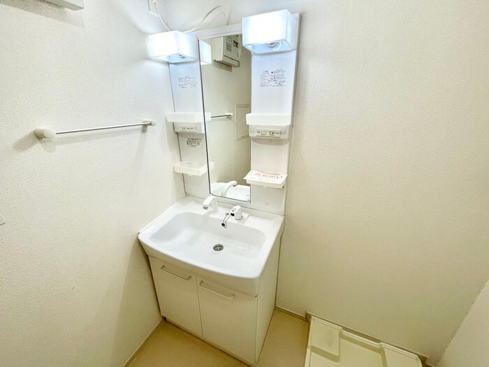 物件内観写真13　(洗面)