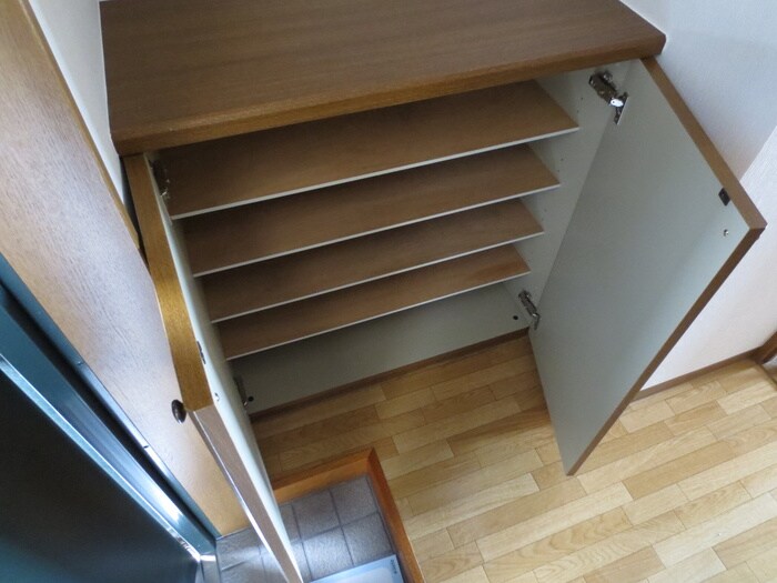 物件内観写真13　(靴箱)
