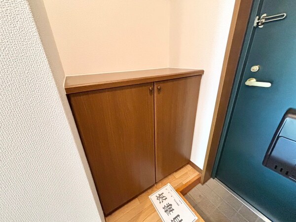 靴箱