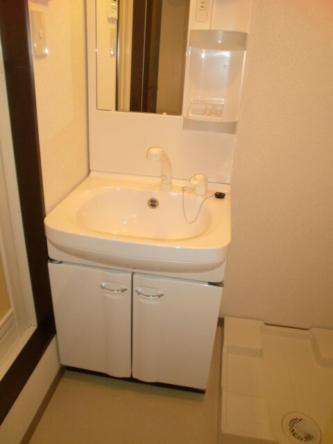 物件内観写真9　(洗面)