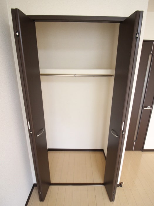 物件内観写真10　(収納)