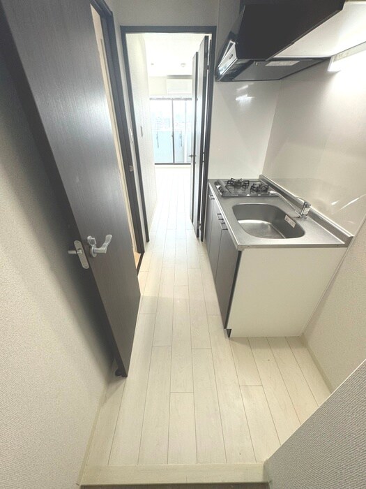 物件内観写真14　(廊下)