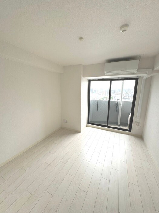 物件内観写真15　(居室)