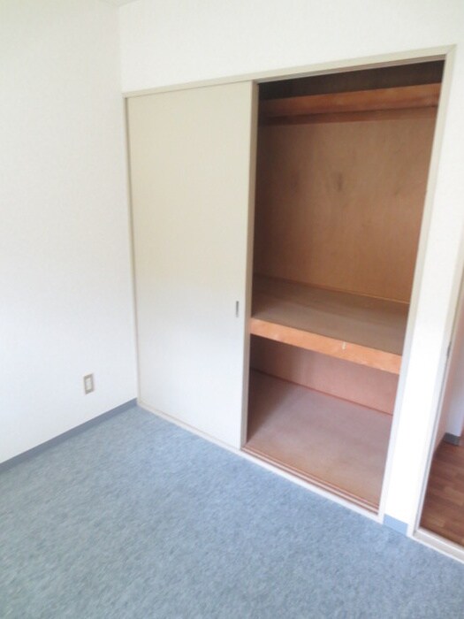 物件内観写真14　(収納)