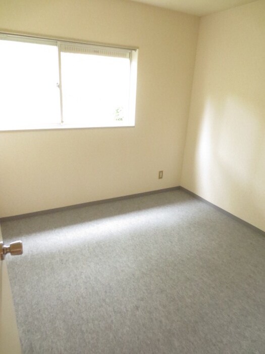 物件内観写真15　(居室)